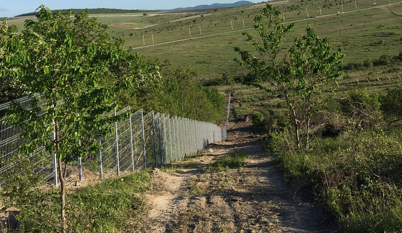 Ограждение территории виноградников г. Анапа